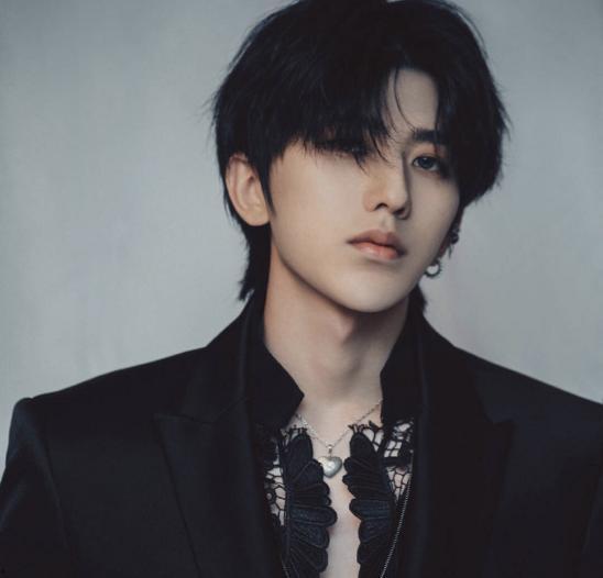 港媒爆料蔡徐坤视频大全,揭秘偶像背后的故事与争议”